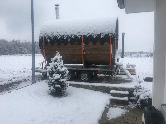 Aus der Sauna in den Schnee